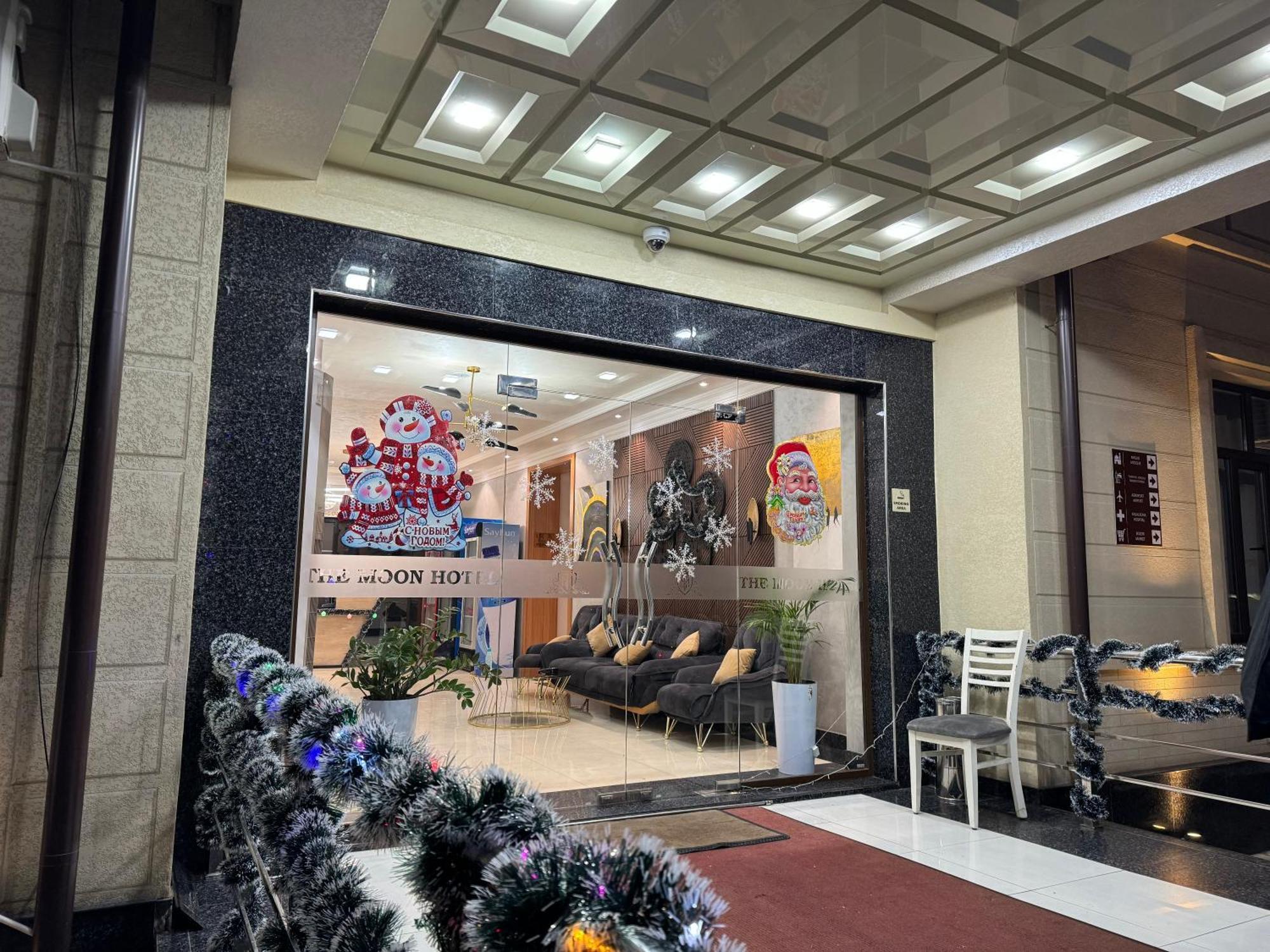 The Moon Tashkent Hotel 外观 照片